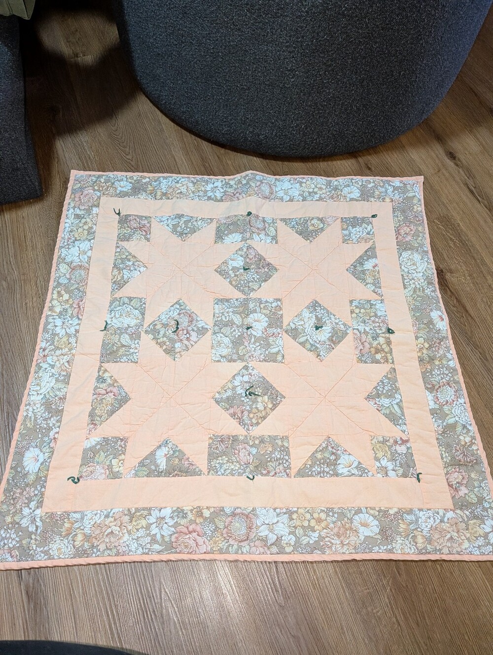 Vintage Handmade Baby Star Quilt Blanket